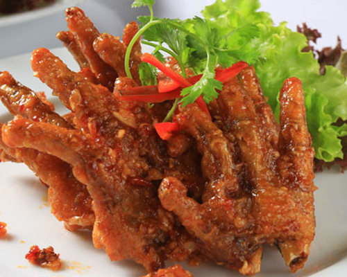 Mê mẩn món chân gà xào cay