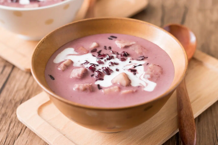 Chè nếp cẩm nóng ấm ngon lành lại tốt cho da dẻ