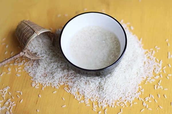 Bạn có biết “trợ thủ” giúp bạn rửa bát sạch bong kin kít!