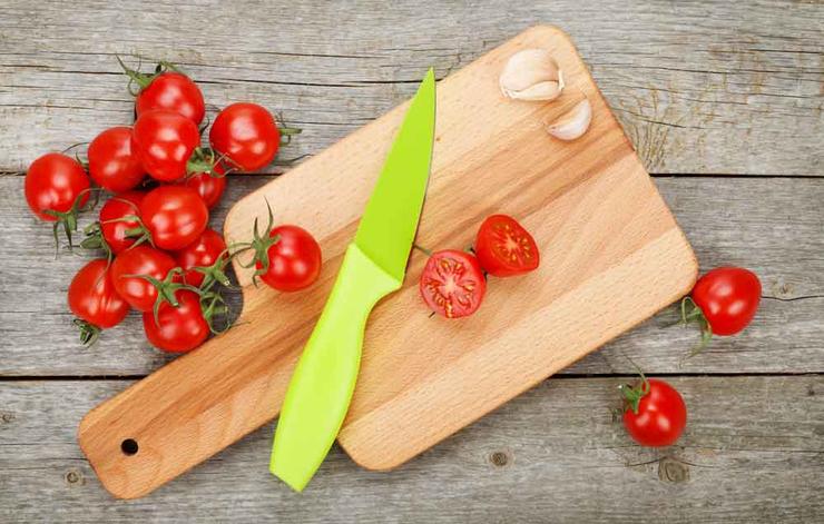 Thớt gỗ bị mốc - sát thủ thầm lặng trong nhà bạn