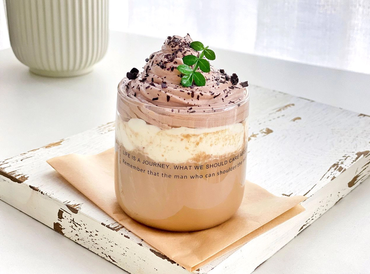 Một ly cafe yến mạch ngọt thơm, cho sáng mùa thu se lạnh