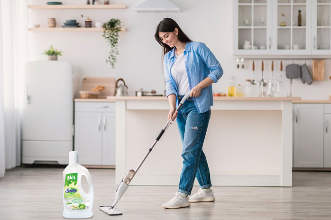 Sàn nhà sạch mát, ngát hương với nước lau sàn Senny