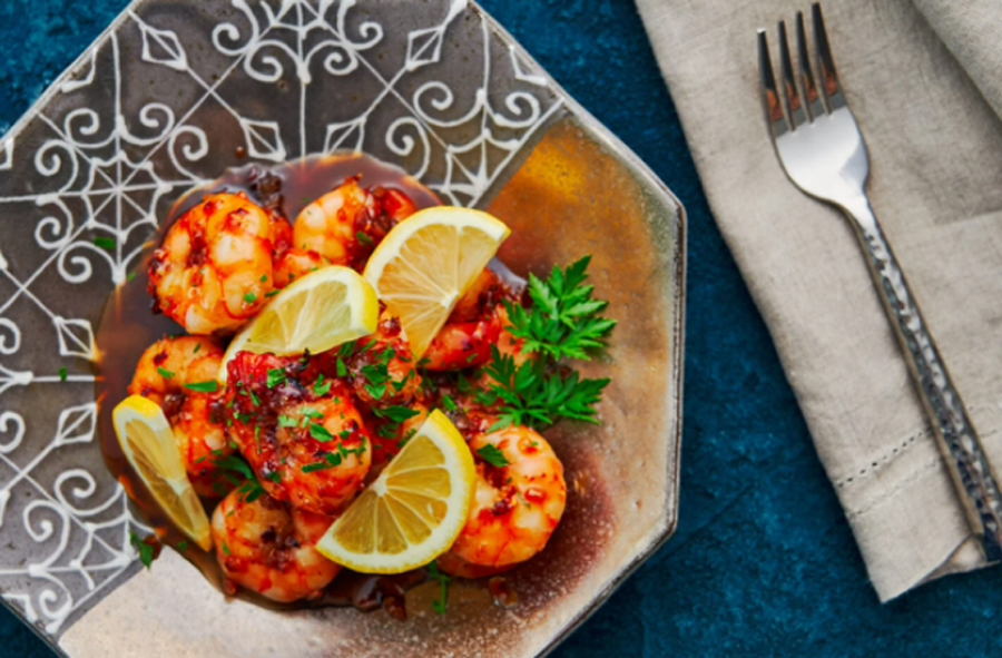 Tôm sốt mật ong dễ làm, ăn cực đưa cơm, bạn đã thử chưa?