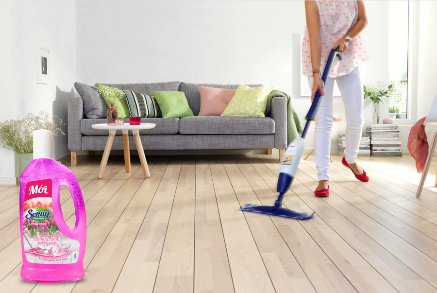 Sàn Nhà Sáng Bóng Với Senny Hương Hoa Lily Thanh Mát