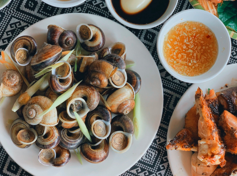 Món đặc sản được mệnh danh "không phải có tiền là mua được": Ai đi Ninh Bình, Mai Châu note ngay nhé