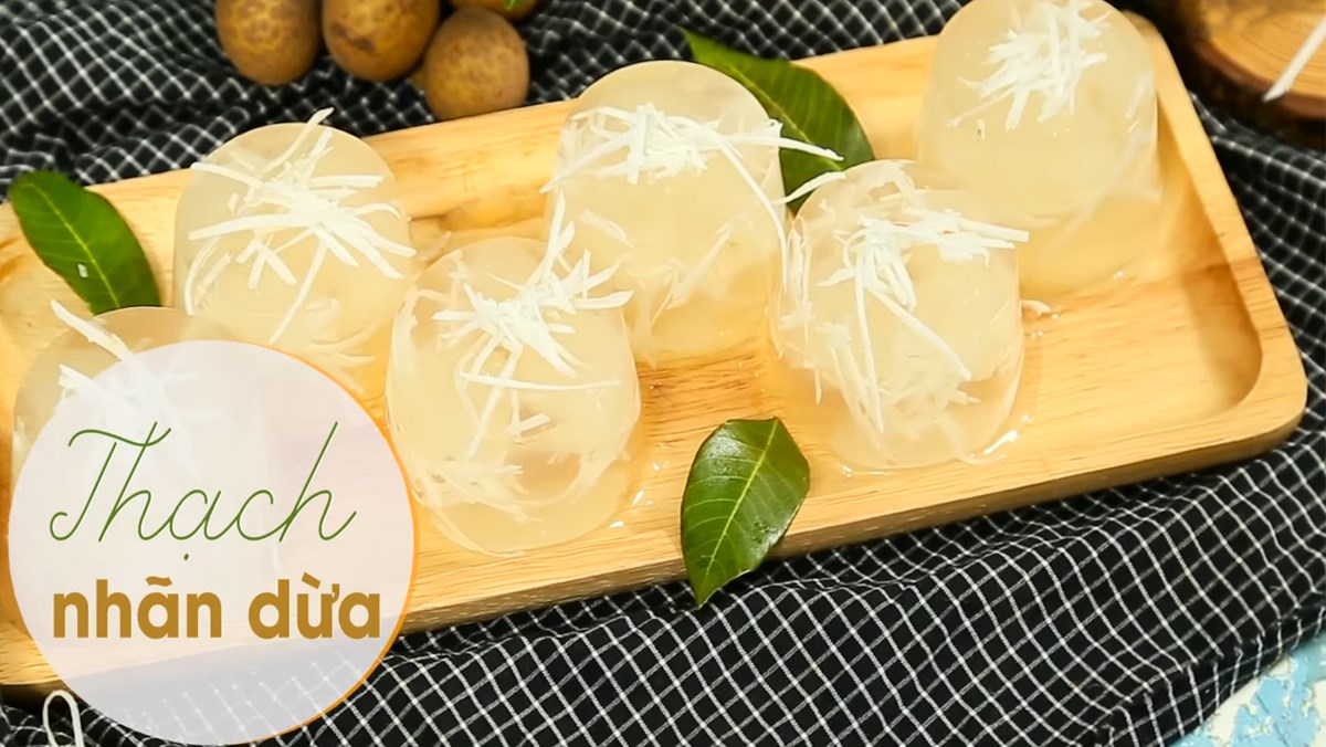 Thạch Nhãn Dừa Ngon – Món Tráng Miệng Thanh Mát, Dễ Làm, Ai Ăn Cũng Mê