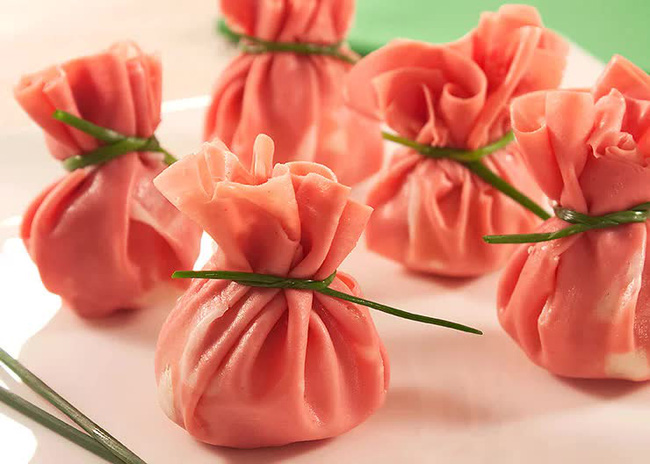 Hoành thánh Ricotta màu hồng đẹp mắt, lạ miệng cho Tết này rực rỡ