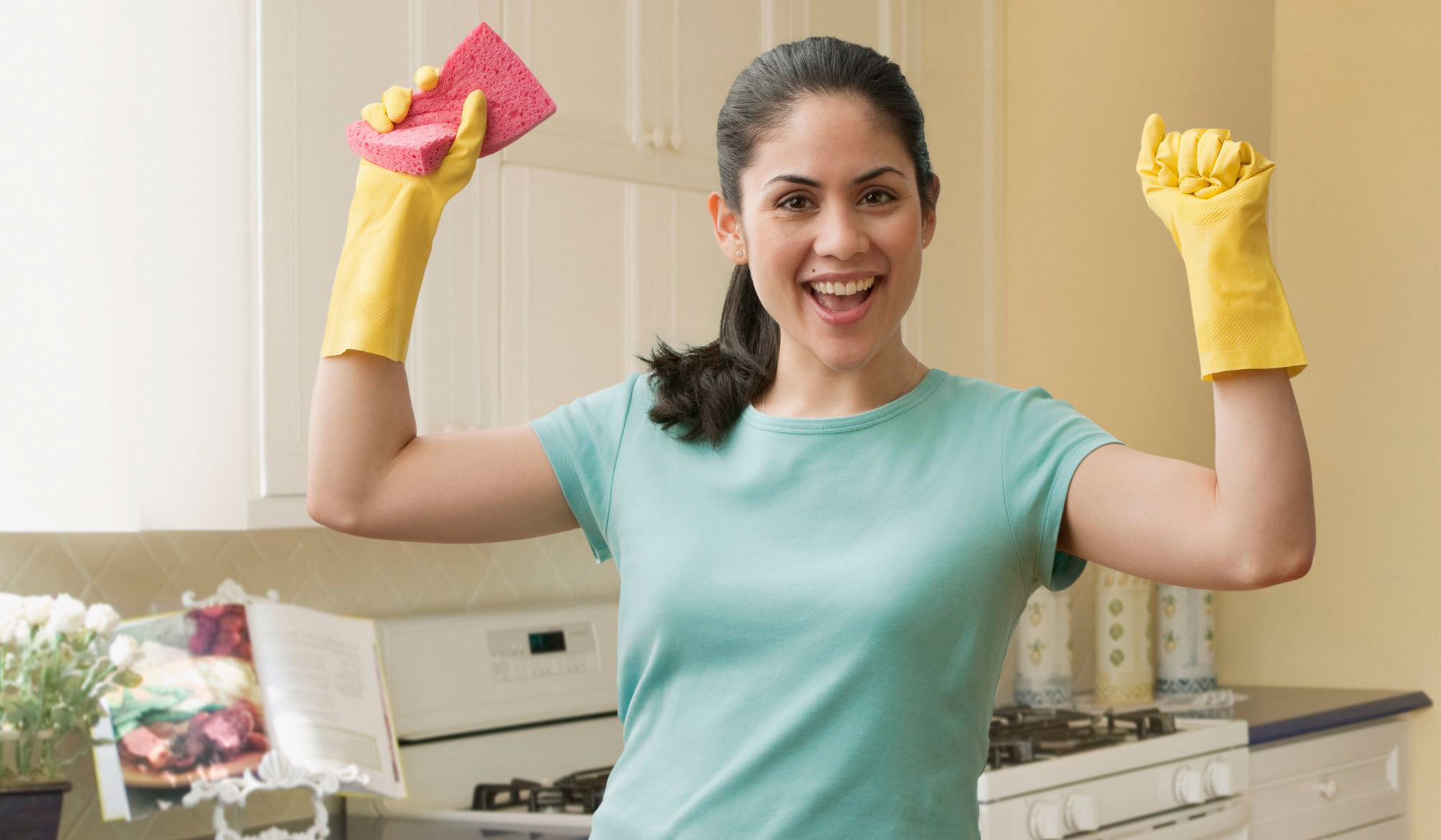 Mẹo làm sạch nhà bếp chỉ với "một cái búng tay" vô cùng đơn giản