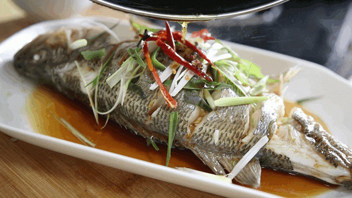 Chia sẻ mẹo hấp cá ngon của mẹ đảm không phải ai cũng biết
